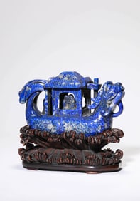 A LAPIS LAZULI ORNAMENT