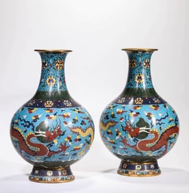A PAIR OF CLOISONNé ENAMEL 'DRAGON-AND-CLOUD' VASES