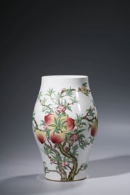 A FAMILLE-ROSE 'LONGEVITY' VASE