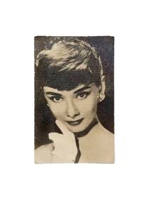 AUDREY HEPBURN, SIGNED PHOTOGRAPH
