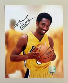 KOBE BRYANT, SIGNED NBA PHOTOGRAPH