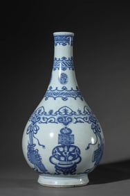 A BLUE AND WHITE 'ANTIQUARIAN' DANPING