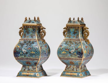 A CLOISONNé ENAMEL 'FLOWER-AND-BIRD' VASE WITH CHILONG HANDLES