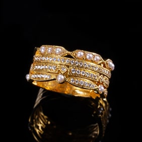 DIAMOND AND SEED PEARL BAND RING