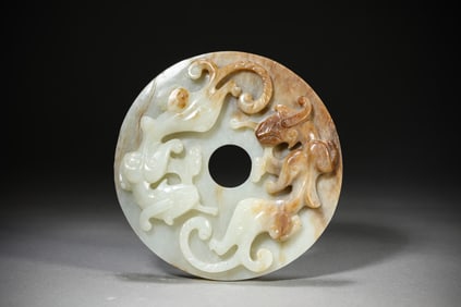 A JADE BI WITH CHILONG DECORATION