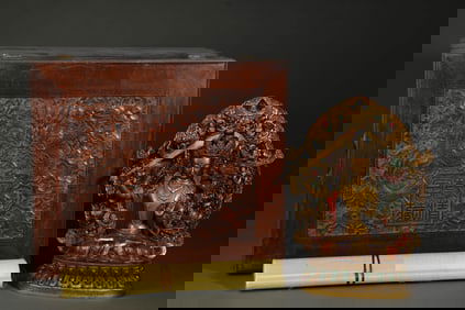 A GILT-BRONZE FIGURE OF GREEN TARA