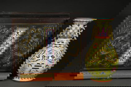 A YELLOW-GROUND YANGCAI 'INTERLOCKING FLOWERS' VASE