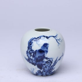 A BLUE AND WHITE 'EAGLE ON A PINE TREE' WATER POT