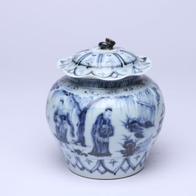 A BLUE AND WHITE 'FIGURES AND STORY' LOTUS-LEAF COVERED JAR