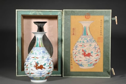 A WUCAI 'AUSPICIOUS CLOUD AND QILIN' YUHUCHUNPING