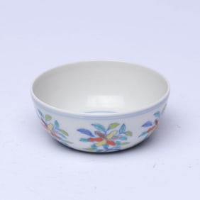 A WUCAI 'FLOWER' CUP