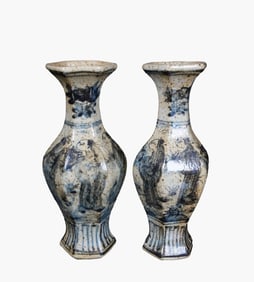 A PAIR OF BLUE AND WHITE 'FIGURES AND STORY' HEXAGONAL VASES