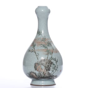 A RU-TYPE FAMILLE ROSE VASE