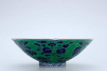 A BLUE AND WHITE AND IRON-RED 'FLOWER AND FRUIT SPRAYS' LOBED BOWL