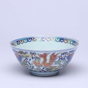 A DOUCAI 'PHOENIX AMONG FLOWERS' BOWL