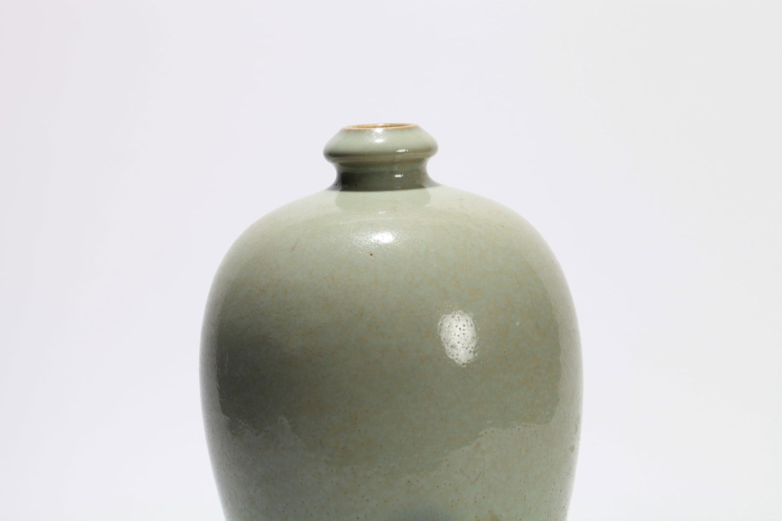 A JUN WARE MEIPING - 8