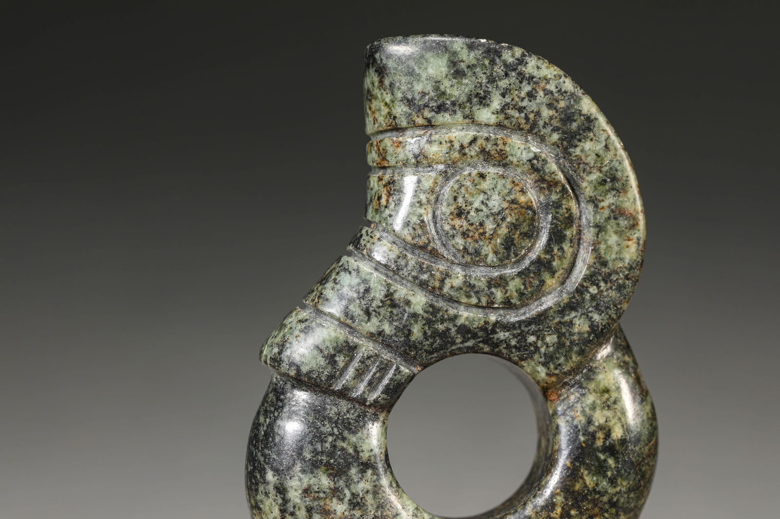 A JADE PIG-DRAGON - 3