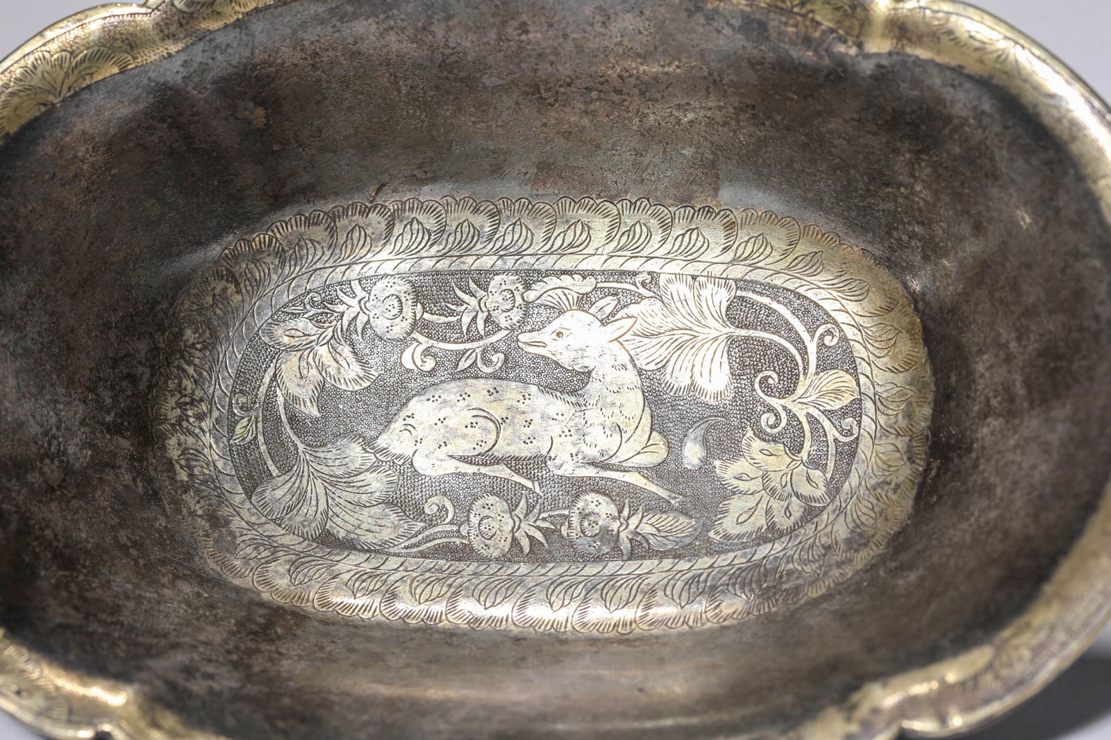 A SILVER 'ENGRAVED DEER' DISH - 4