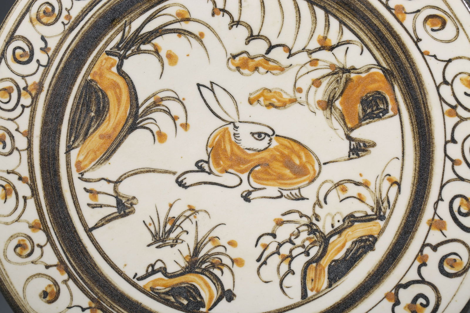 A CIZHOU-TYPE STOOL - 10