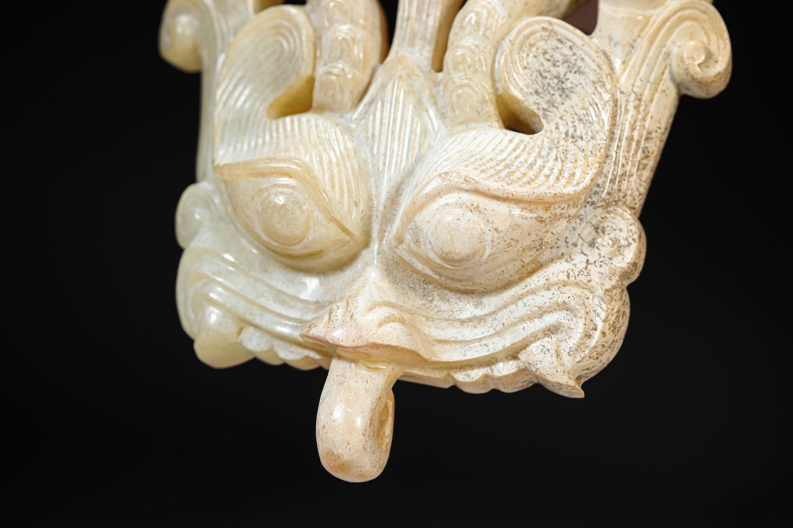 A JADE 'PUSHOU' DOOR HANDLE - 3