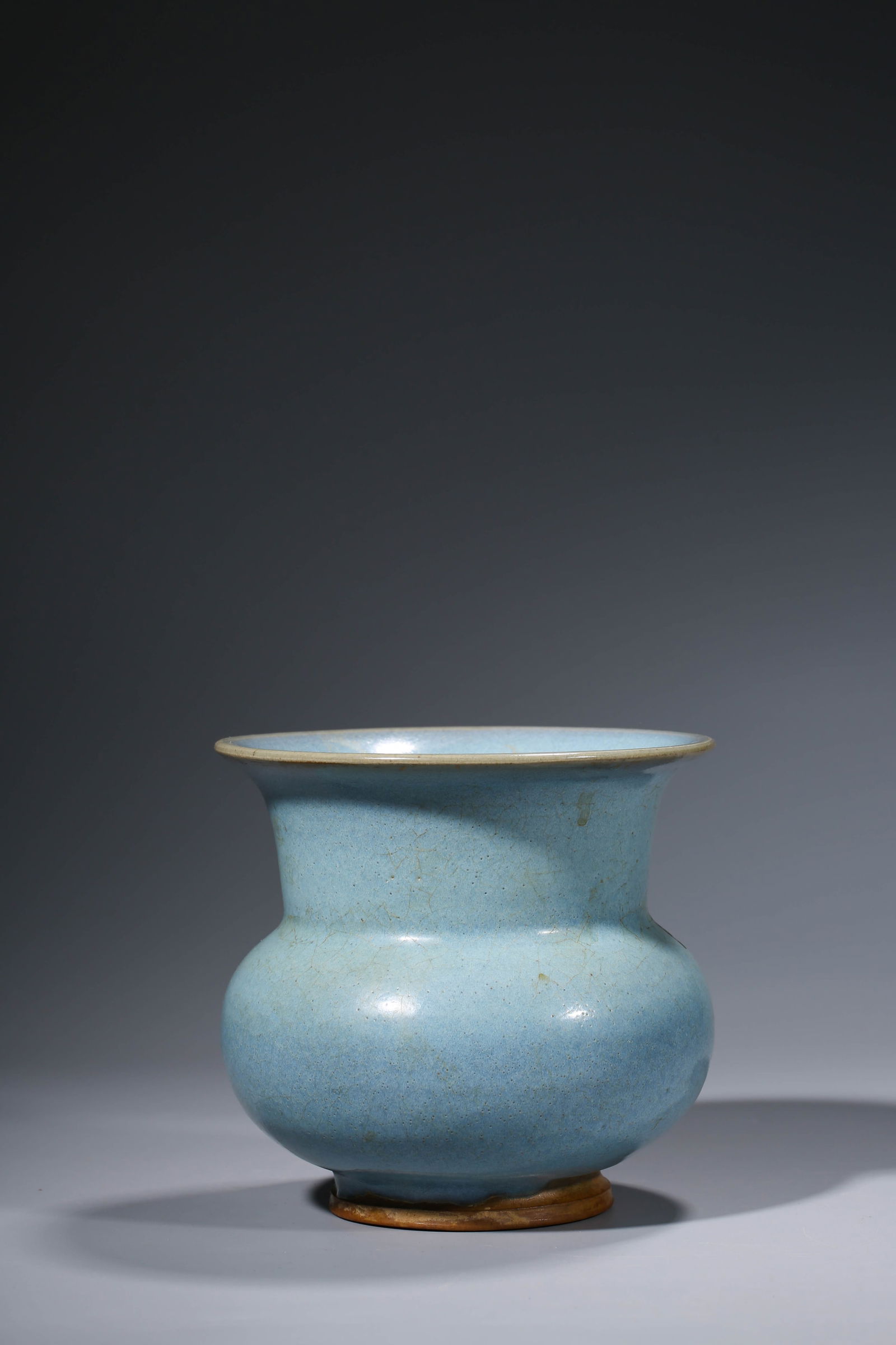 A JUN-TYPE FLOWER POT: A JUN-TYPE FLOWER POT Dimensions: Width: 16.0 cm (6.30 in) x Height: 15.1 cm (5.94 in). All measurements are approximate.