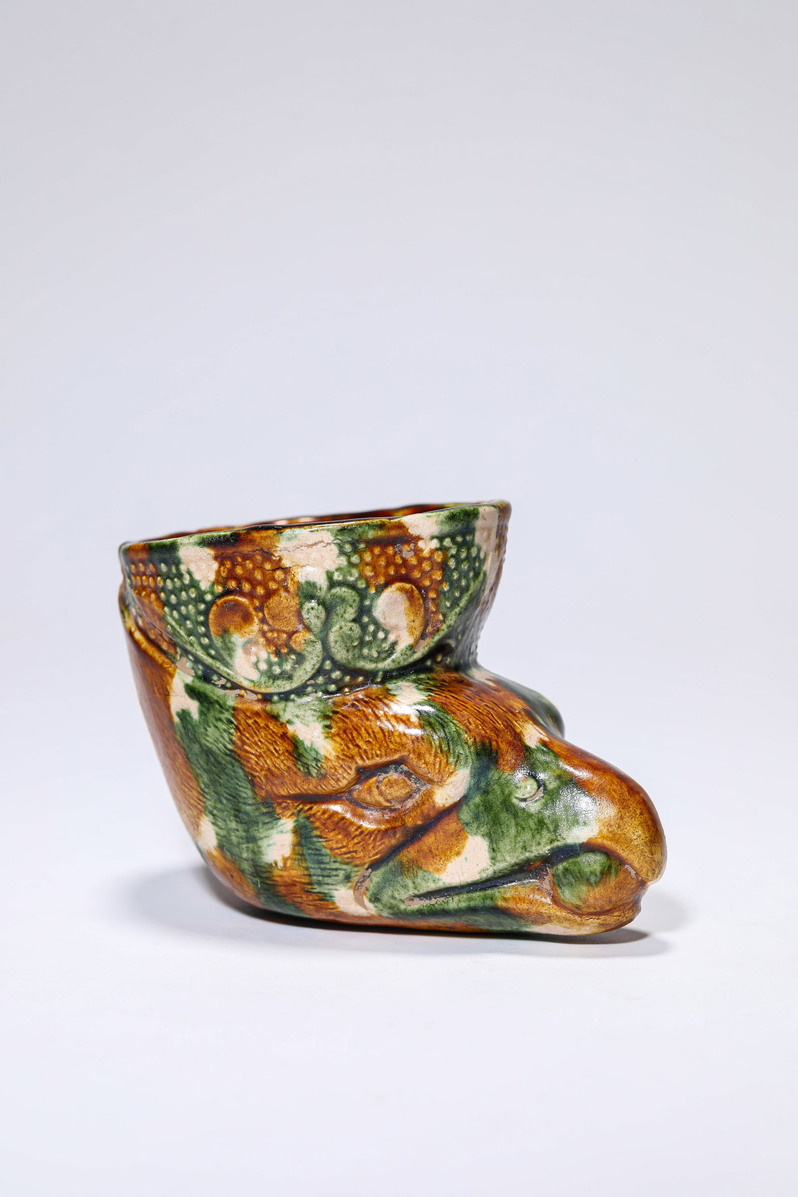 A SANCAI-GLAZED CUP - 2