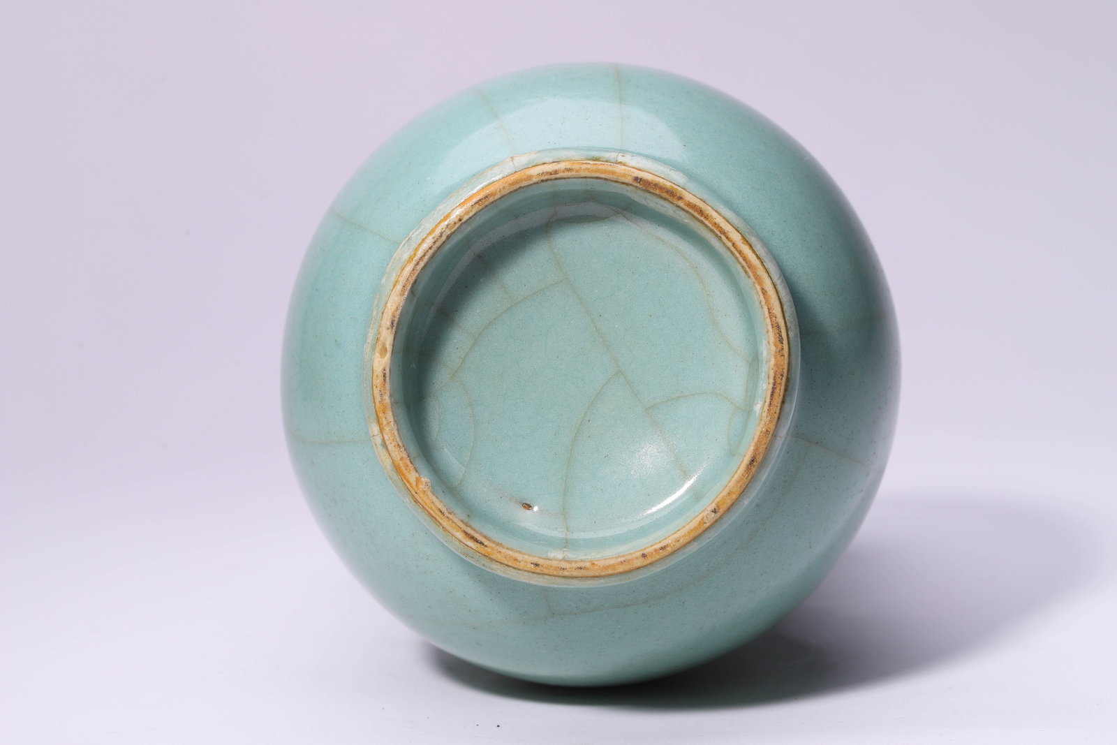 A LONGQUAN-TYPE 'DOUBLE RING HANDLES' VASE - 5