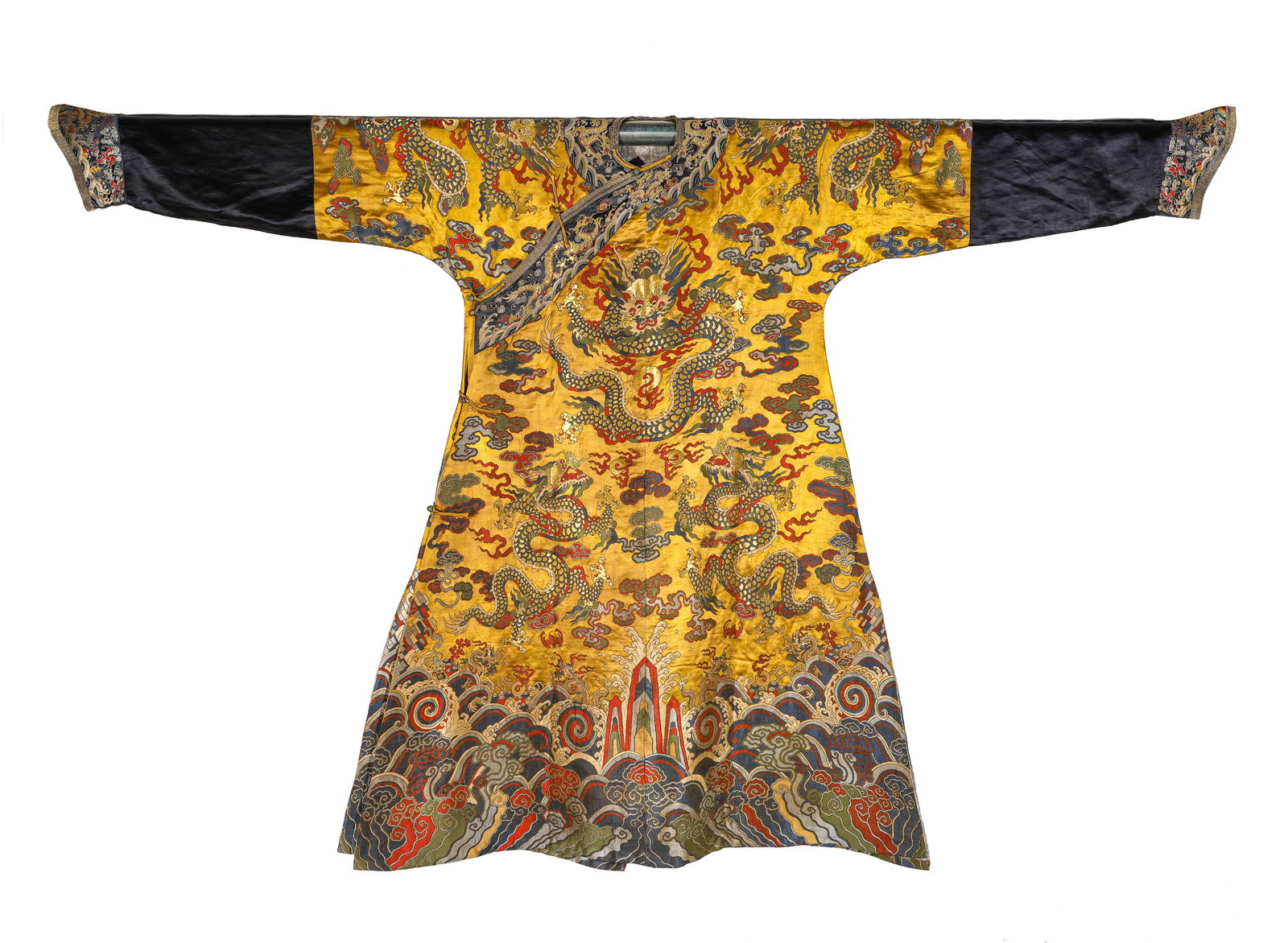 A BROCADE 'DRAGON' ROBE (1 of 11)