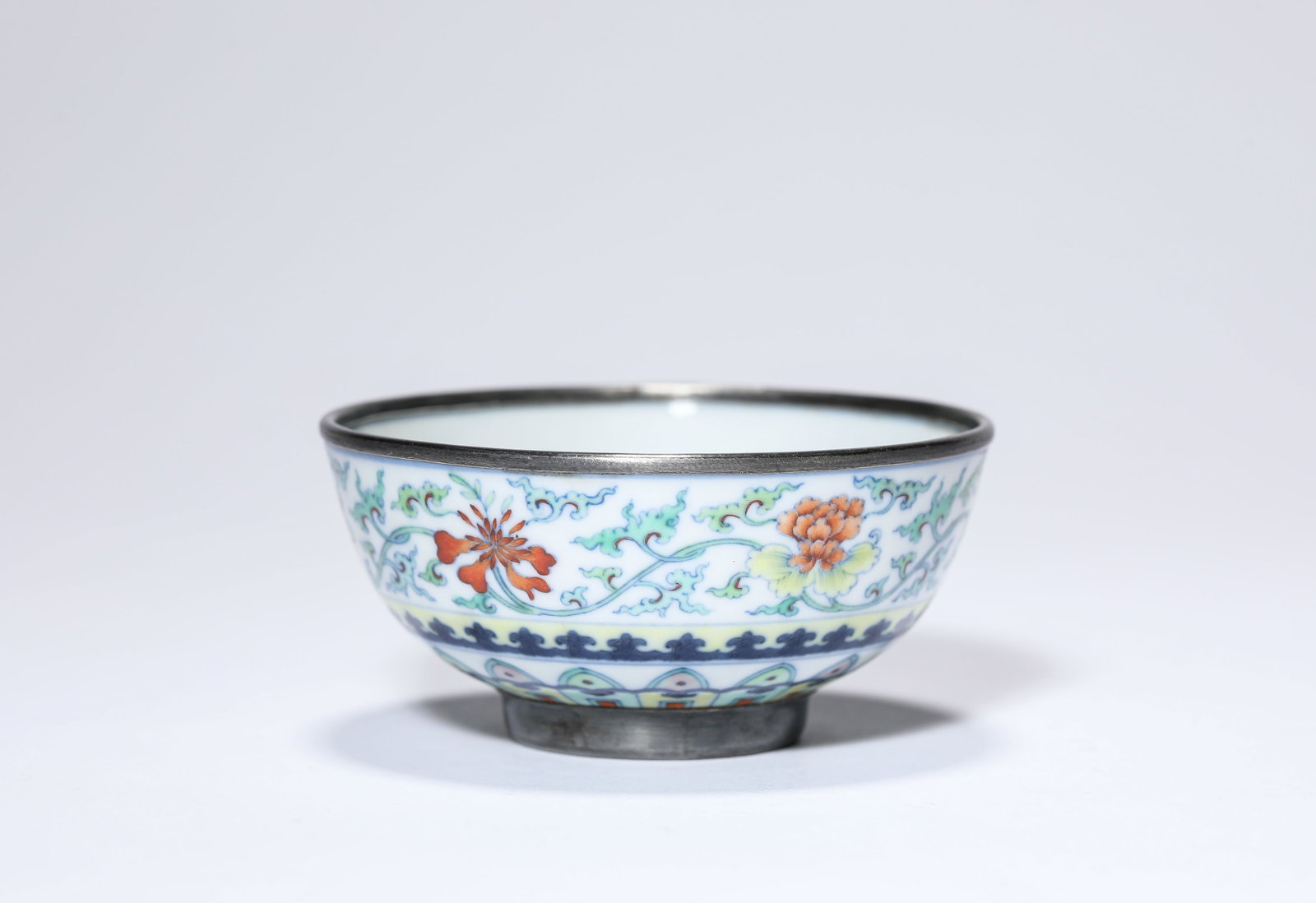 A DOUCAI 'FLORAL' CUP - 4