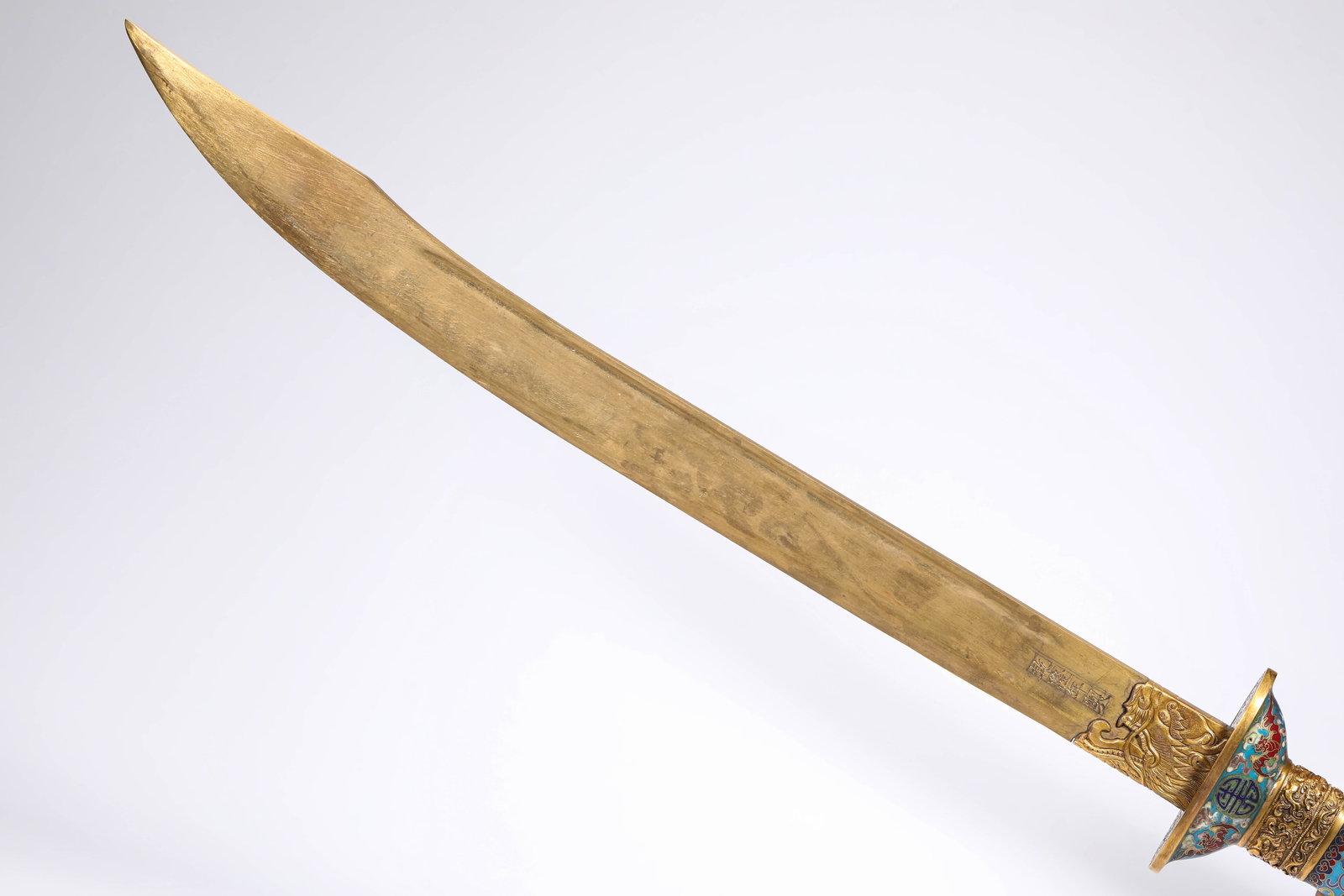 A CLOISONNé ENAMEL 'DRAGON' DAGGER - 10