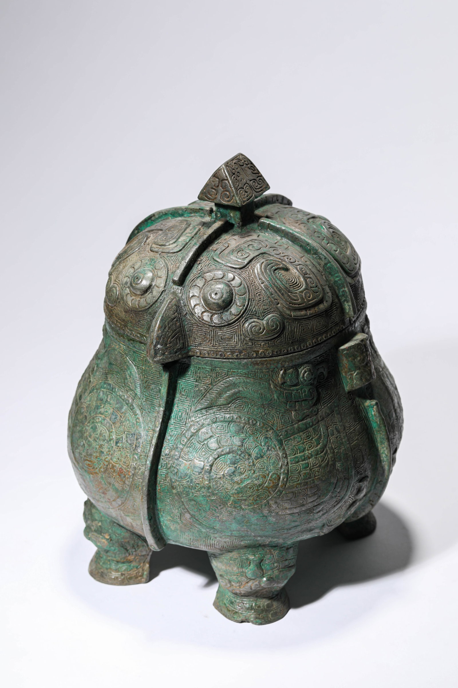 A BRONZE 'OWL-FORM' YOU - 3