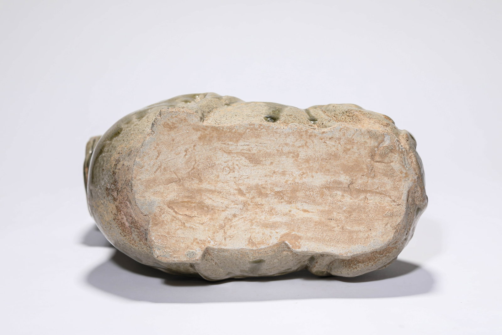 A CELADON 'HU' CHAMBER POT - 6