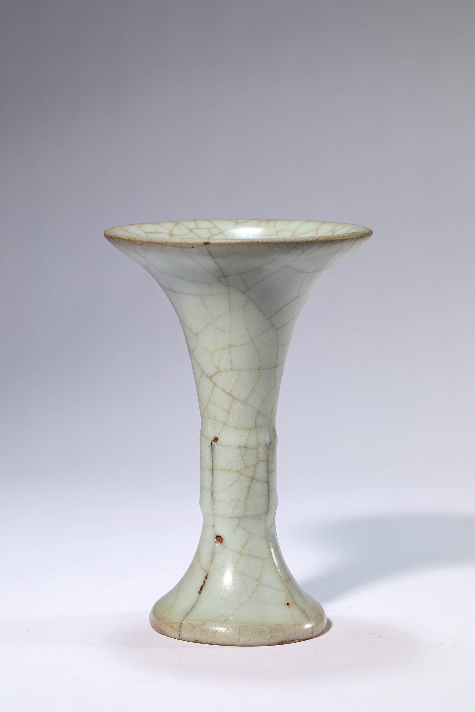 A GUAN-TYPE 'GU' BEAKER - 2