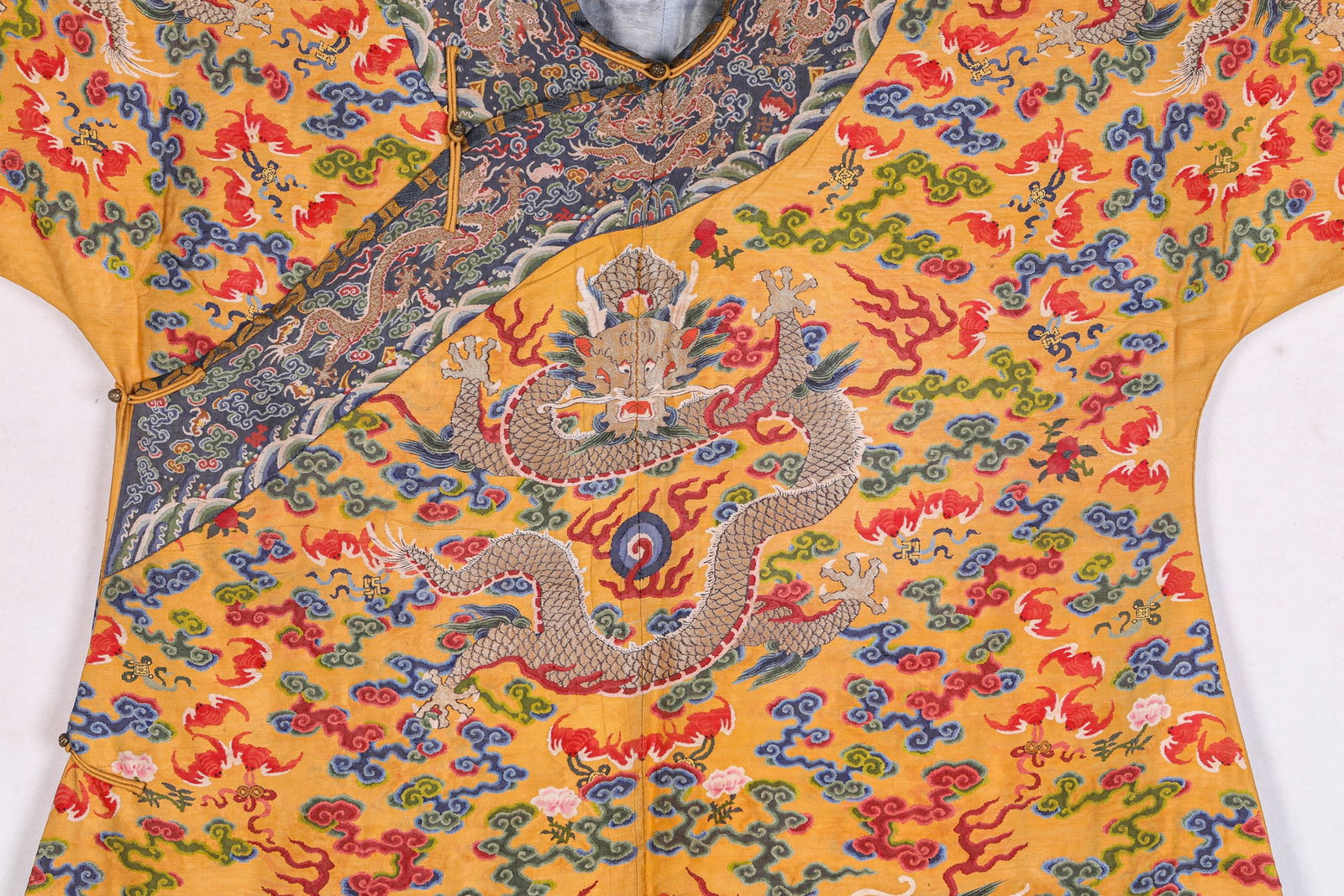 A 'DRAGON' ROBE - 3