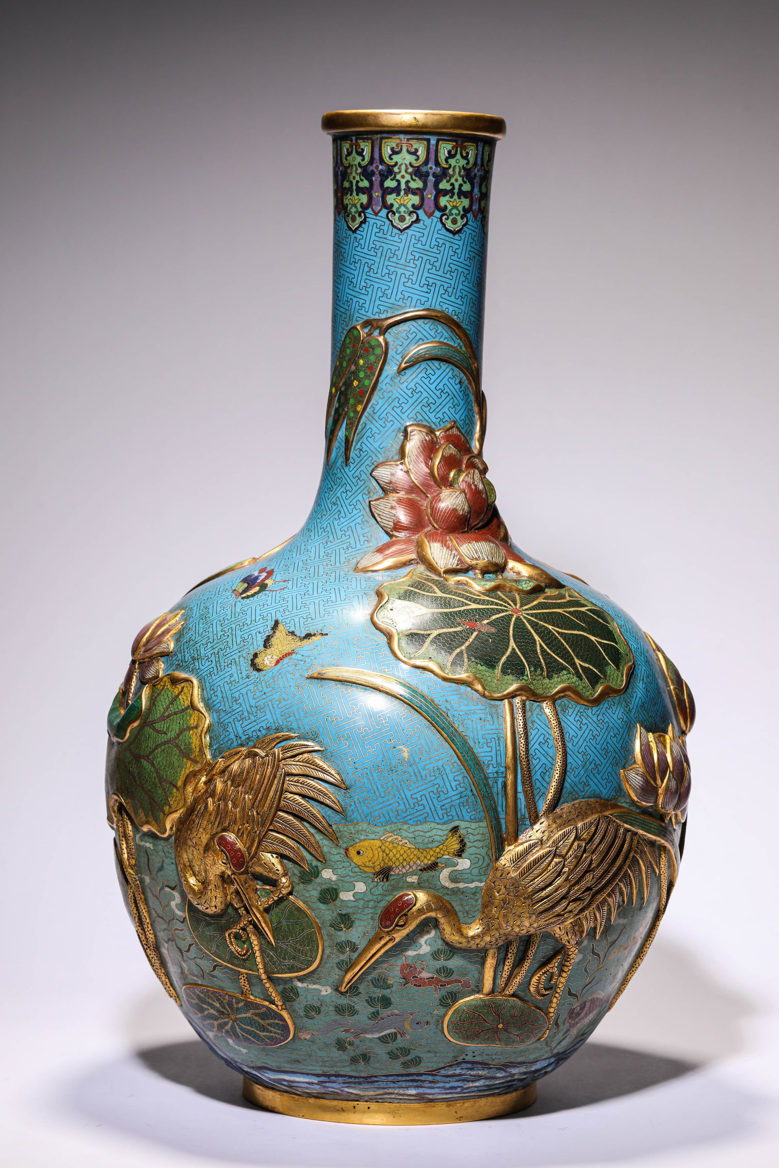 A CLOISONNé ENAMEL 'LOTUS POND' CELESTIAL GLOBE VASE: A CLOISONNé ENAMEL 'LOTUS POND' CELESTIAL GLOBE VASE Dimensions: Weight: 8.85g. Width: 34.2 cm (13.46 in) x Height: 59.3 cm (23.35 in). All measurements are approximate.