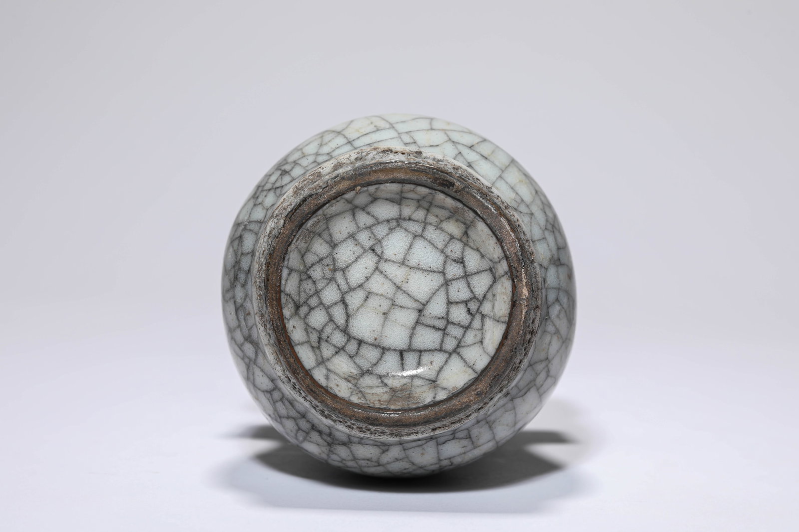 A GE-TYPE VASE - 4