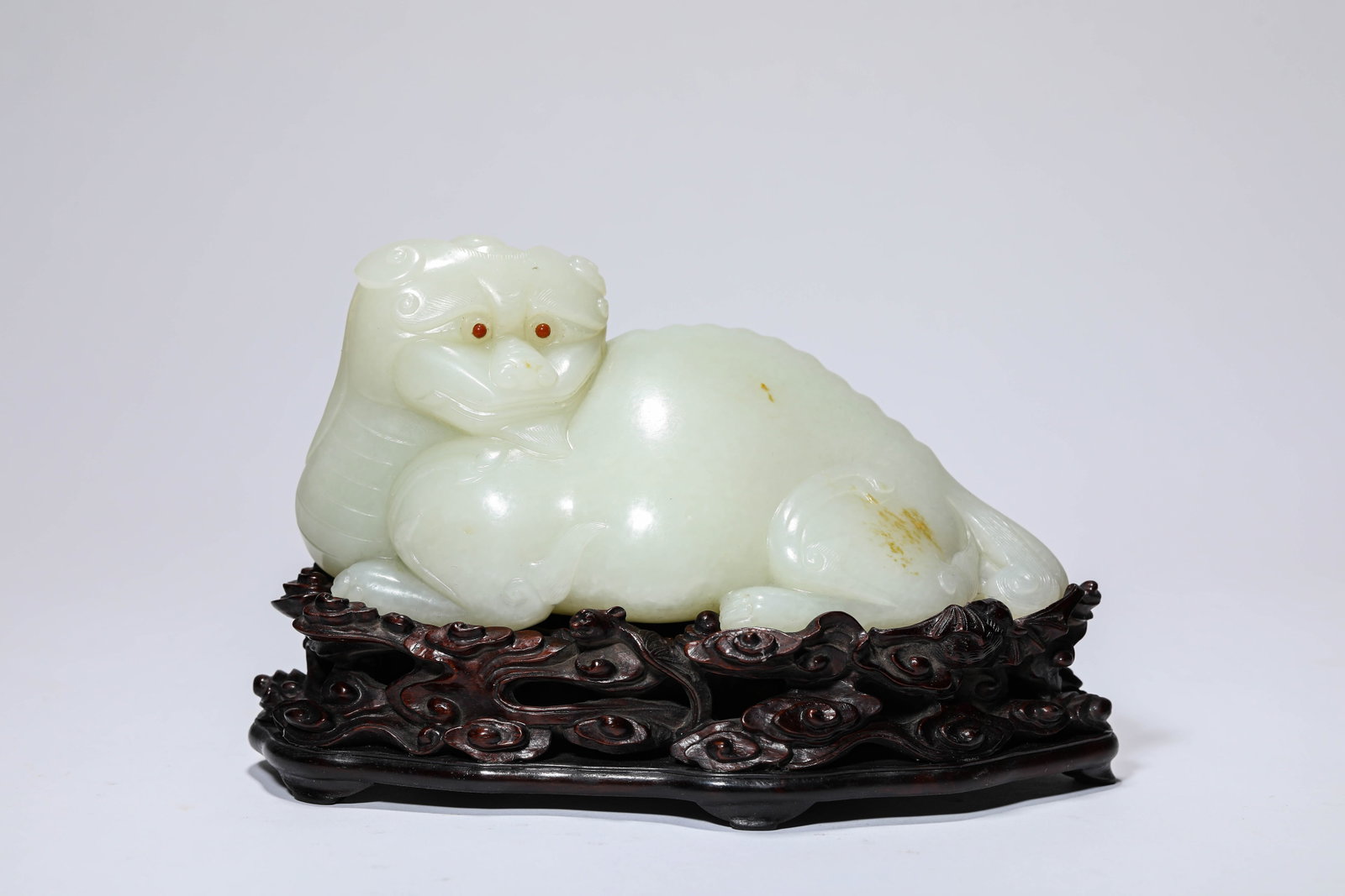 A JADE PIXIU: A JADE PIXIU Dimensions: Length: 16.6 cm (6.54 in) x Width: 7.4 cm (2.91 in) x Height: 8.0 cm (3.15 in). All measurements are approximate.