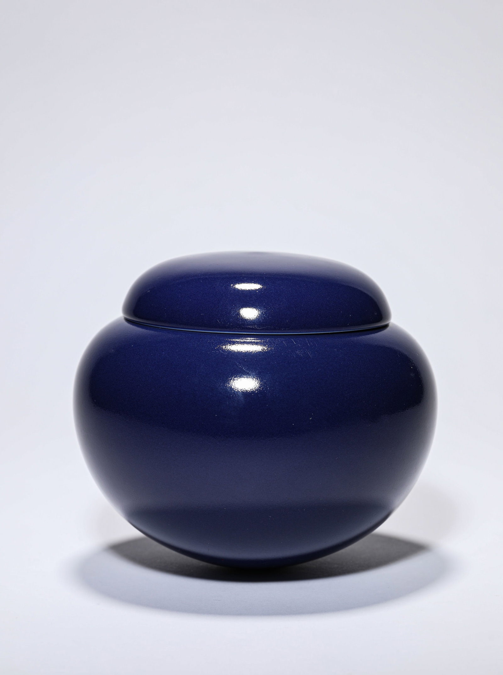 A BLUE-GLAZED COVERED JAR - 2