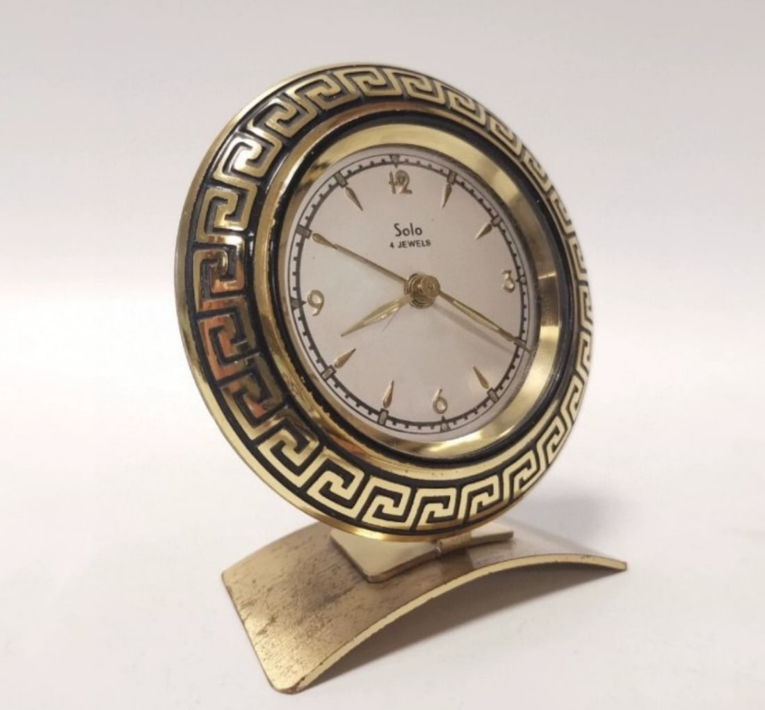 ROUND DESK CLOCK - 3