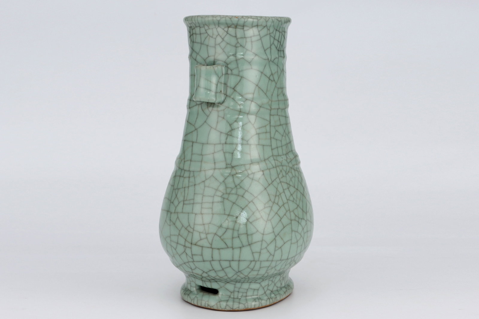 A GE-TYPE GLAZED VASE - 5