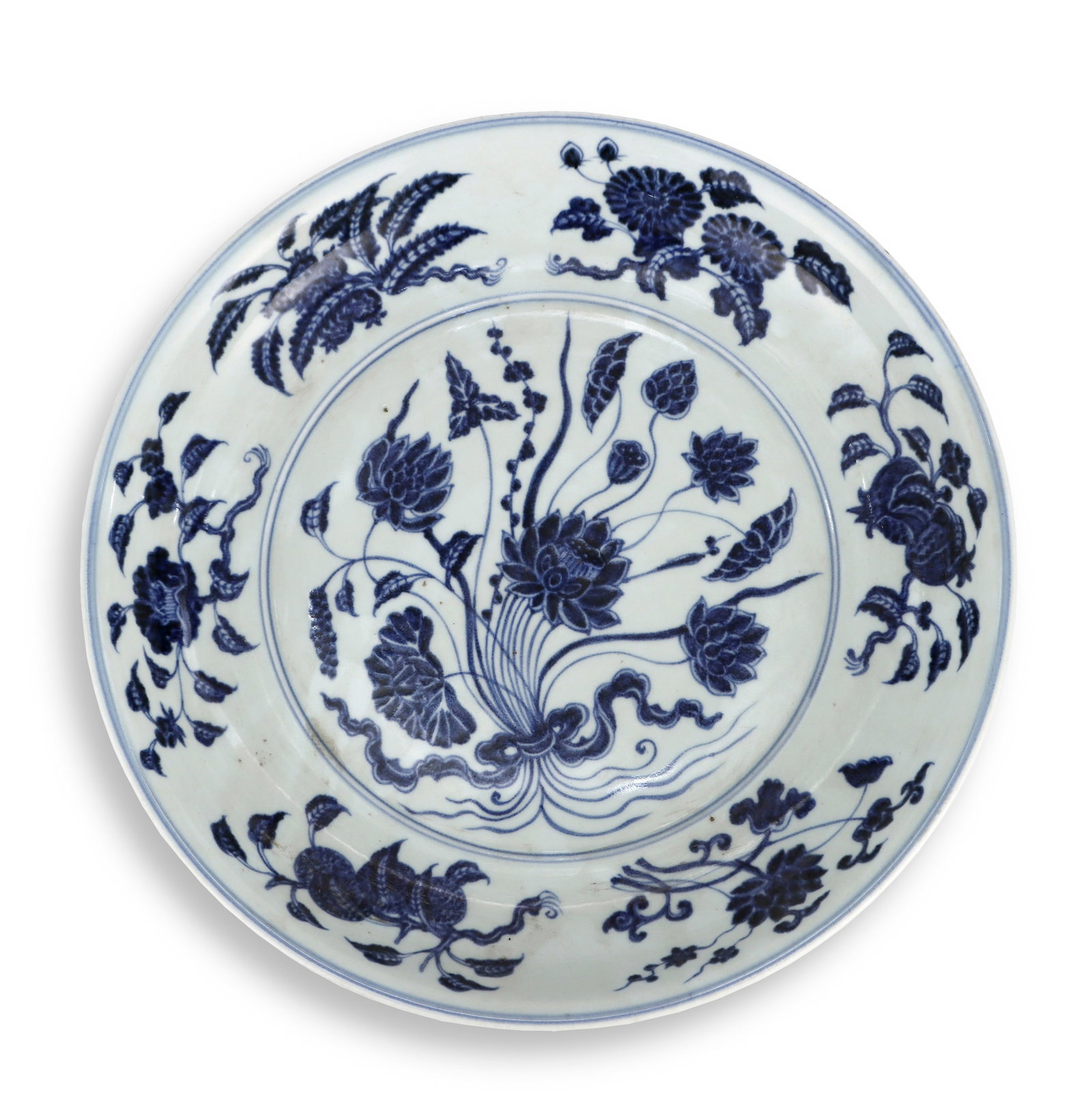 A BLUE AND WHITE 'BUNDLE OF LOTUS' DISH: A BLUE AND WHITE 'BUNDLE OF LOTUS' DISH Dimensions: Length: 35 cm (13.78 in.), Width: 35 cm (13.78 in.). All measurements are approximate.