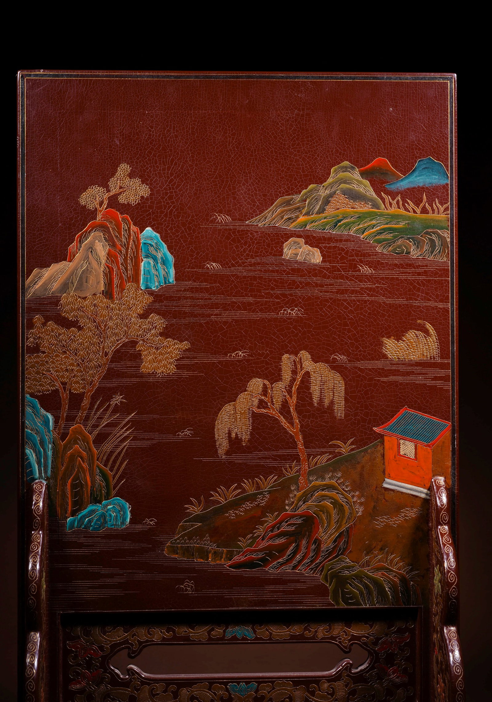 A CARVED CINNABAR LACQUER 'DRAGON' TABLE SCREEN - 4