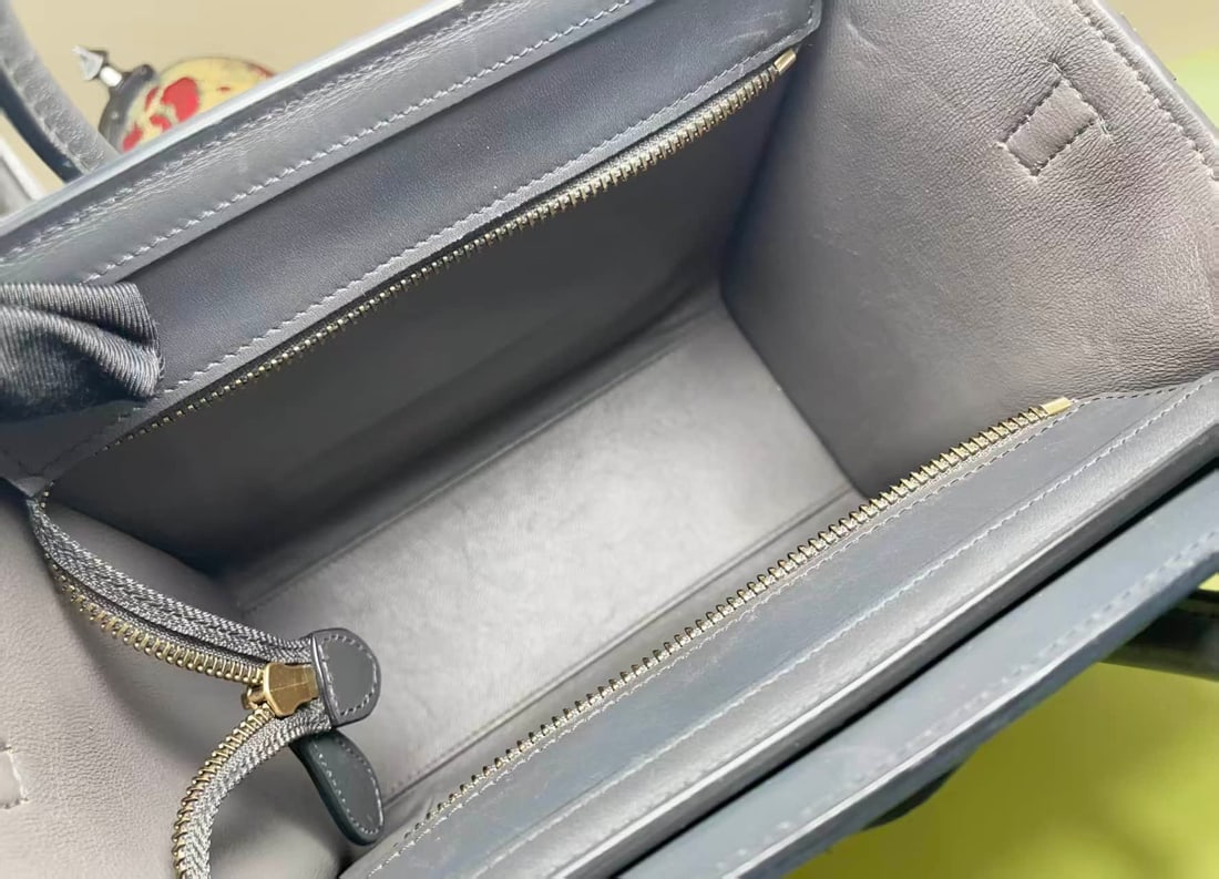 CELINE LUGGAGE MICRO HANDBAG - 6