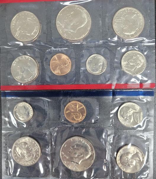 1981 U.S. Mint Uncirculated Coin Set (1 of 2)