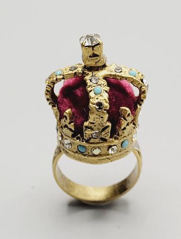 R272 Velvet Crown Ring Miss Ellie NYC SIZE: Adjustable Feminine. Ornate. Already Aged to Perfection.: SIZE: AdjustableFeminine. Ornate. Already Aged to Perfection. Miss Ellie’s mission is to make Remarkably Romantic Jewels that weather the test of time. Antiquities of Tomorrow.