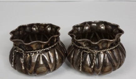 Antique AK 900 Sterling Baskets PROVENANCE: Private estate DIMENSIONS: 3"tall WEIGHT: 203.39 TGW: PROVENANCE: Private estate DIMENSIONS: 3"tall WEIGHT: 203.39 TGW