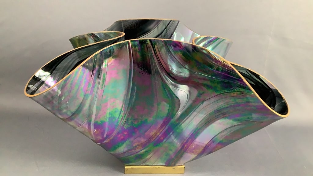 Vintage Iridescent Oil Slick Art Glass Sculpture On metal: On metal base Measures: 10"tall Very good condition Please see images for details regarding condition.