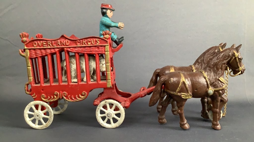 1930s Repro Cast Iron Kenton Overland Circus Wagon Polar Bear (1 of 16)