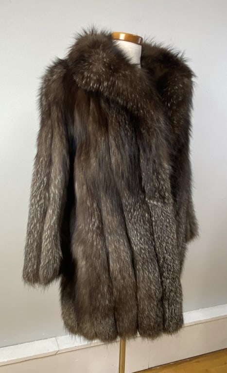 Fox Fur Coat by Hopper Furs Fox fur coat with silk and Bamberg lining. Includes one interior and two (1 of 14)