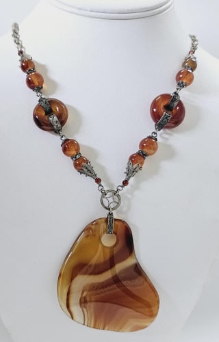Vintage Sterling Silver Carnelian Agate Necklace Necklace weighs 60.4 (1 of 8)